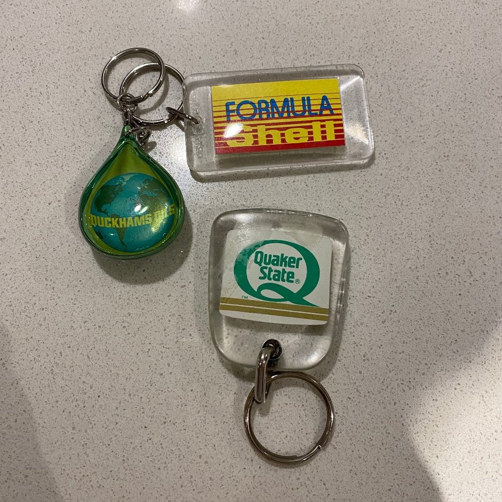 Lot of 3 Vintage motor oil automotive keychains preowned